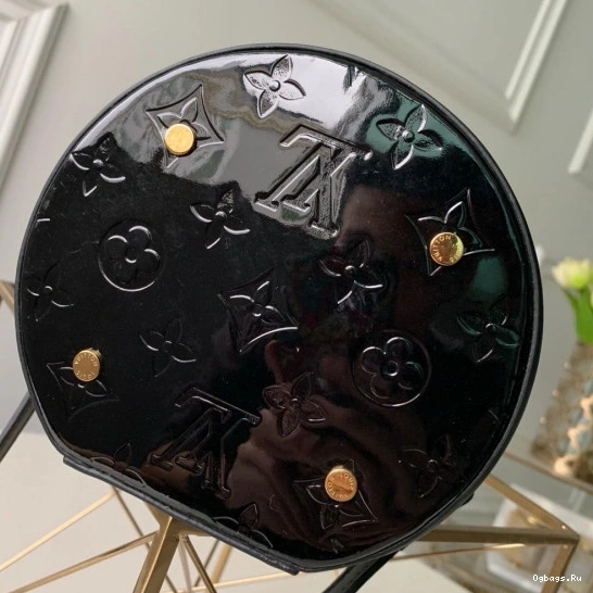 VUITTON LOUIS CANNES 0205